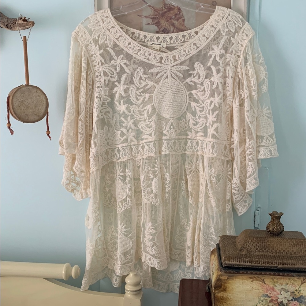 Lacy Tunic Length Pull-Over V Neck Top Off White Bohemian Style Flare Sleeves